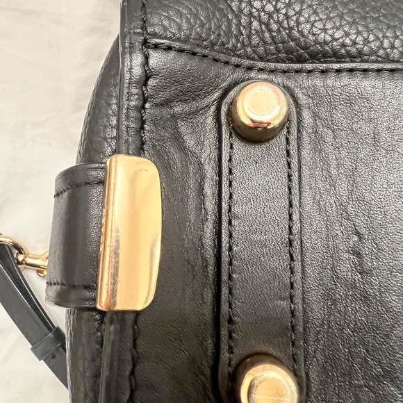 Coach Swagger 27 Carryall Satchel Bag Black Pebbled Leather Purse Gold Hardware - Picture 12 of 14